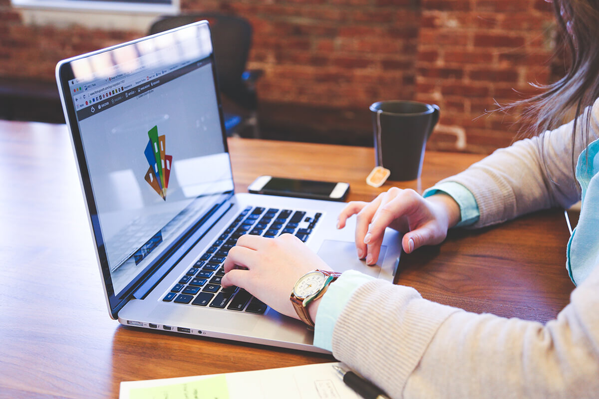 pexels-startup-stock-photos-7353.jpg